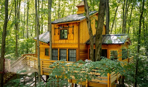 Select https://metroparkstoledo.com/discover/cannaley-treehouse-village/